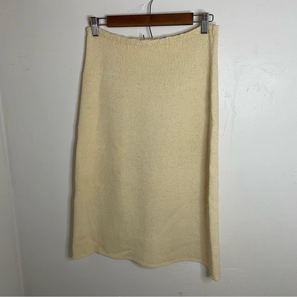 Vintage 1950s Cream Knit Cardigan and Skirt Set​ - Picture 7 of 16